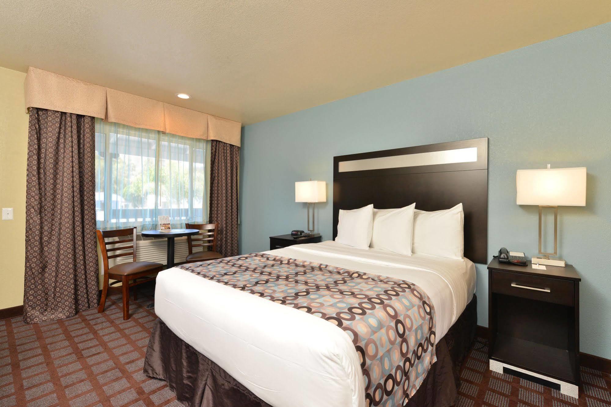 Avenue Inn Downtown District Slo San Luis Obispo Exterior foto